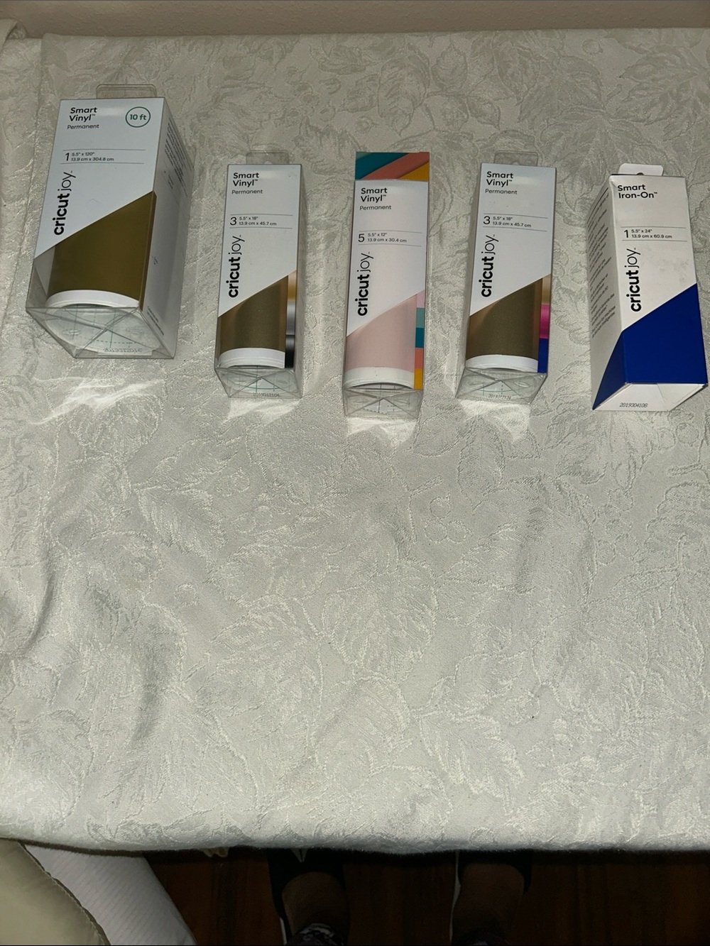 Cricut Smart Vinyl & Iron-On Bundle in White, Gold, Pink, Blue